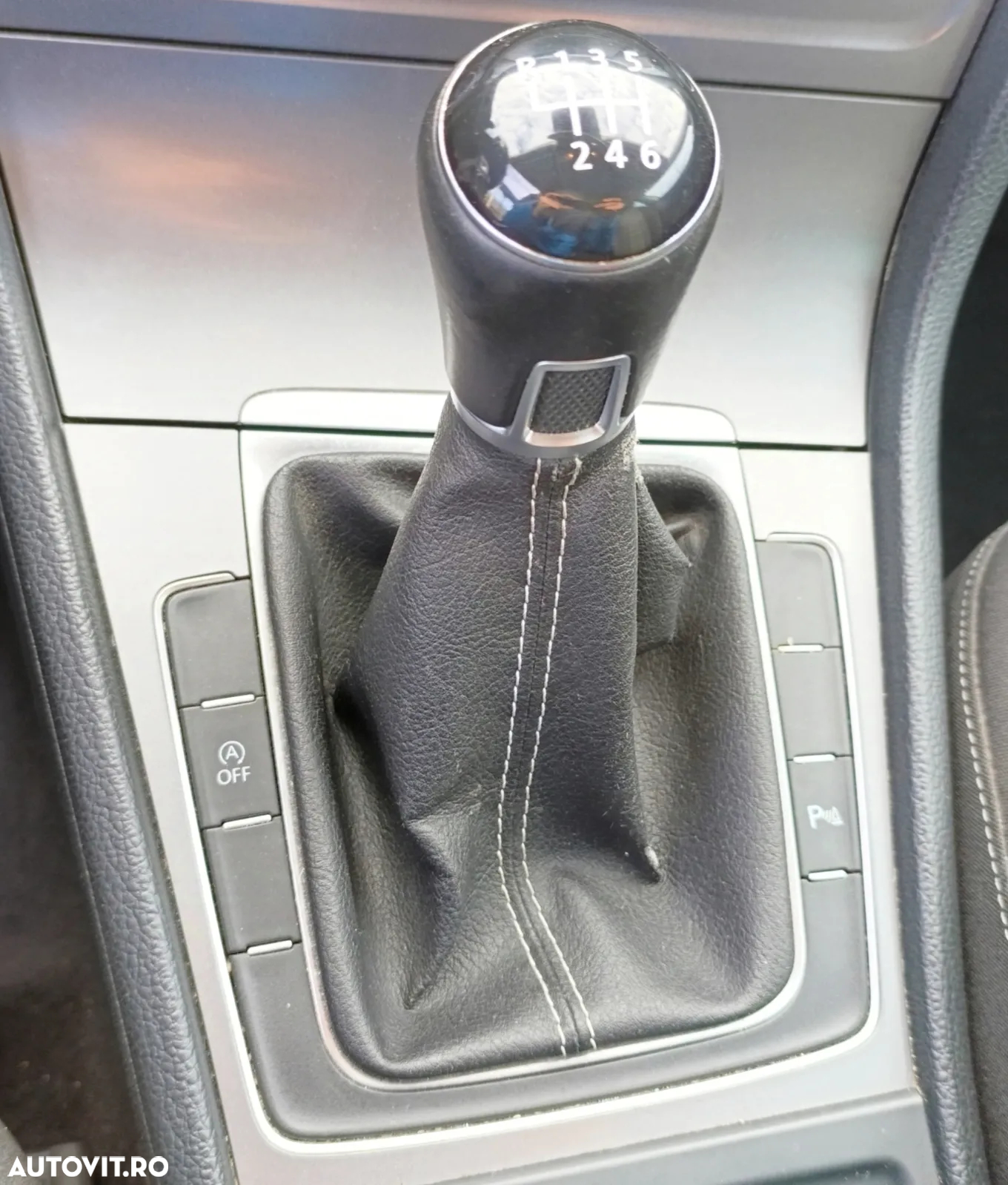 Volkswagen Golf 2.0 TDI BMT Highline - 21