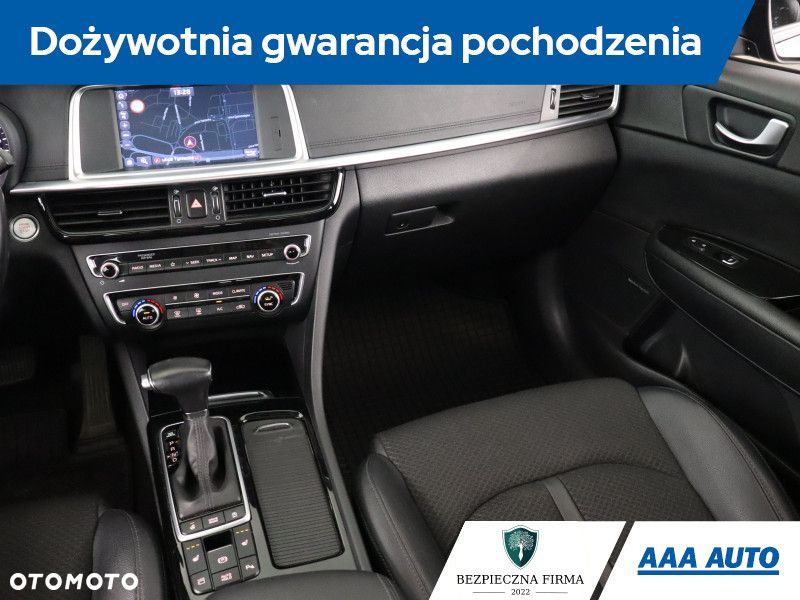 Kia Optima - 10