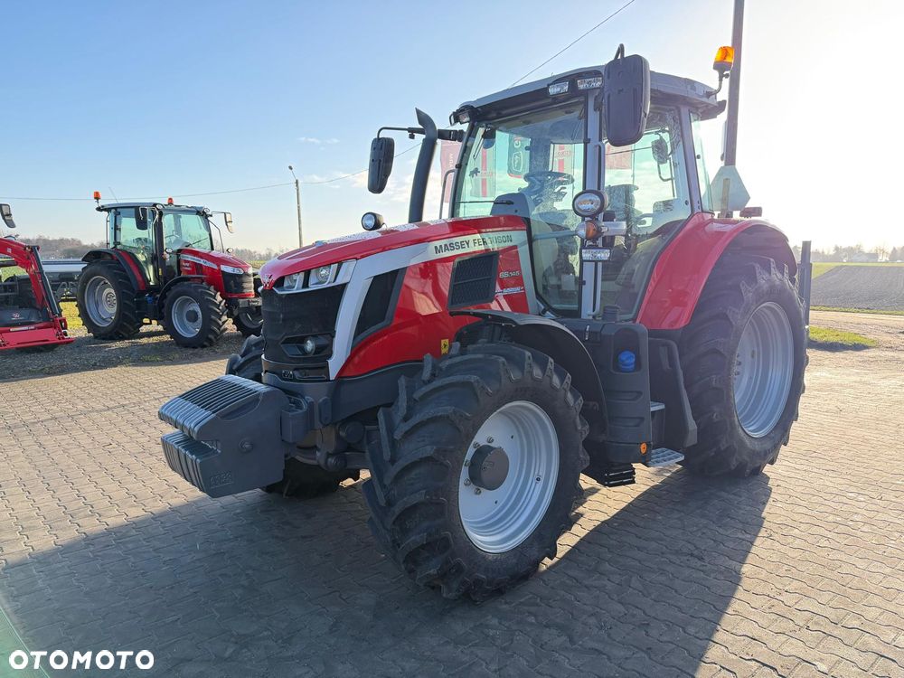 Massey Ferguson 6S.145 Dyna-6 Efficient - 1