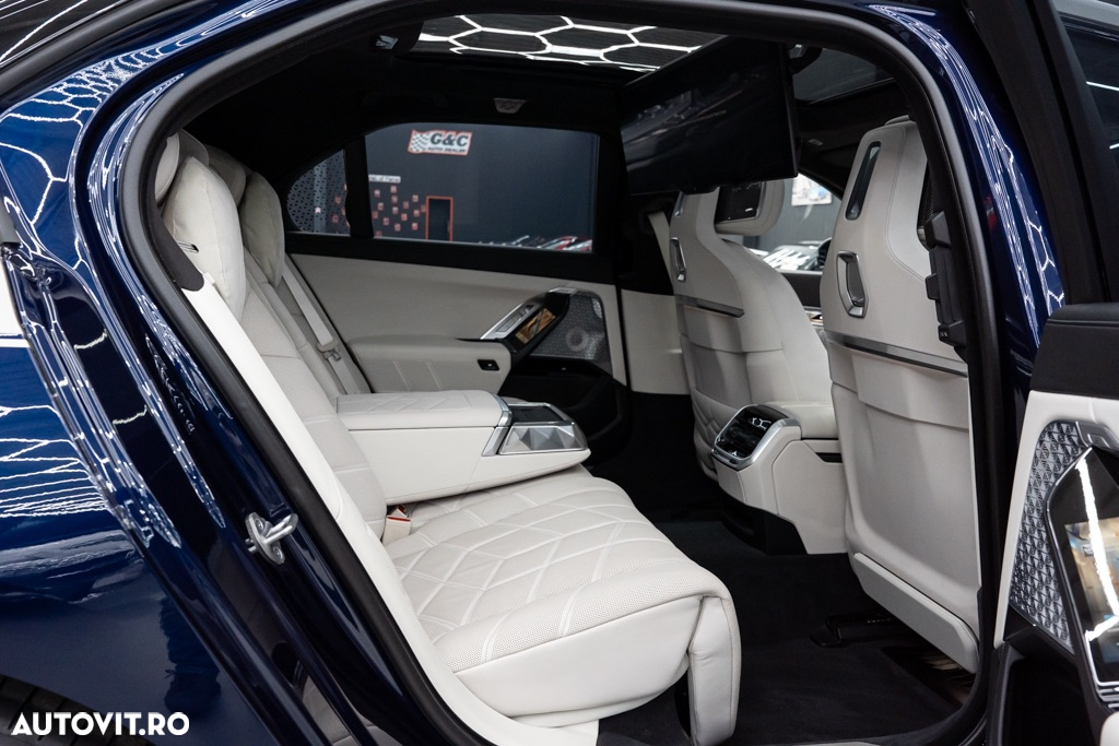 BMW Seria 7 750e xDrive AT PHEV - 13
