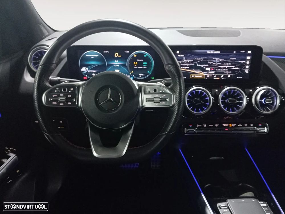 Mercedes-Benz GLA 250 e AMG Line - 12