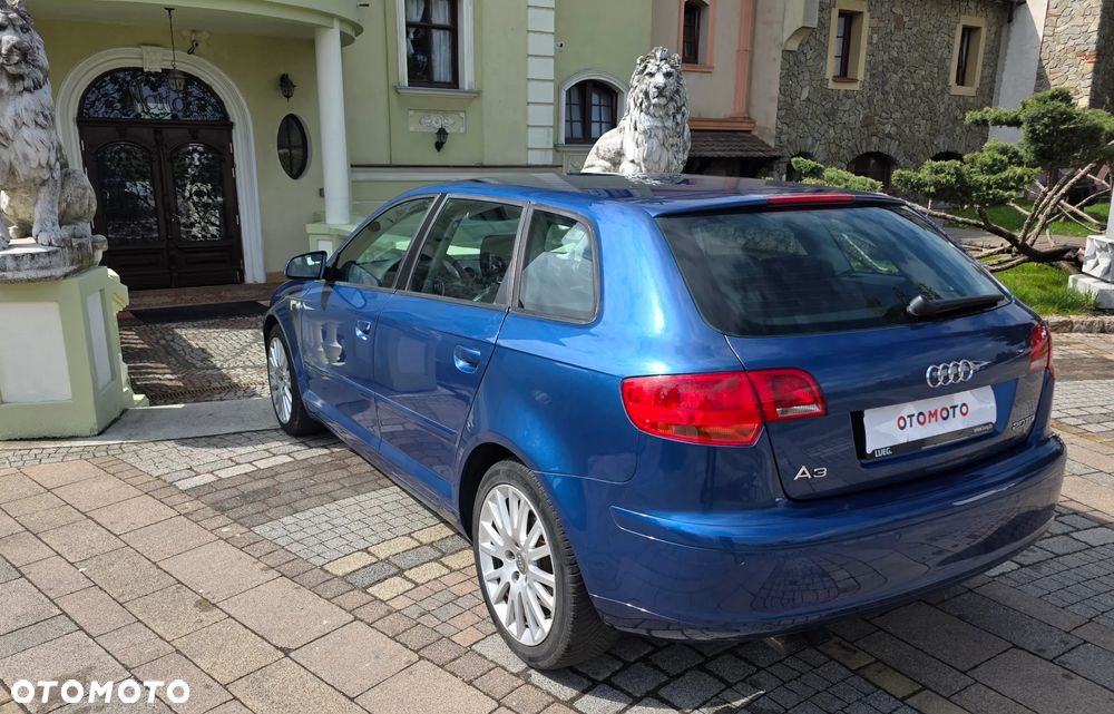 Audi A3 Sportback - 11