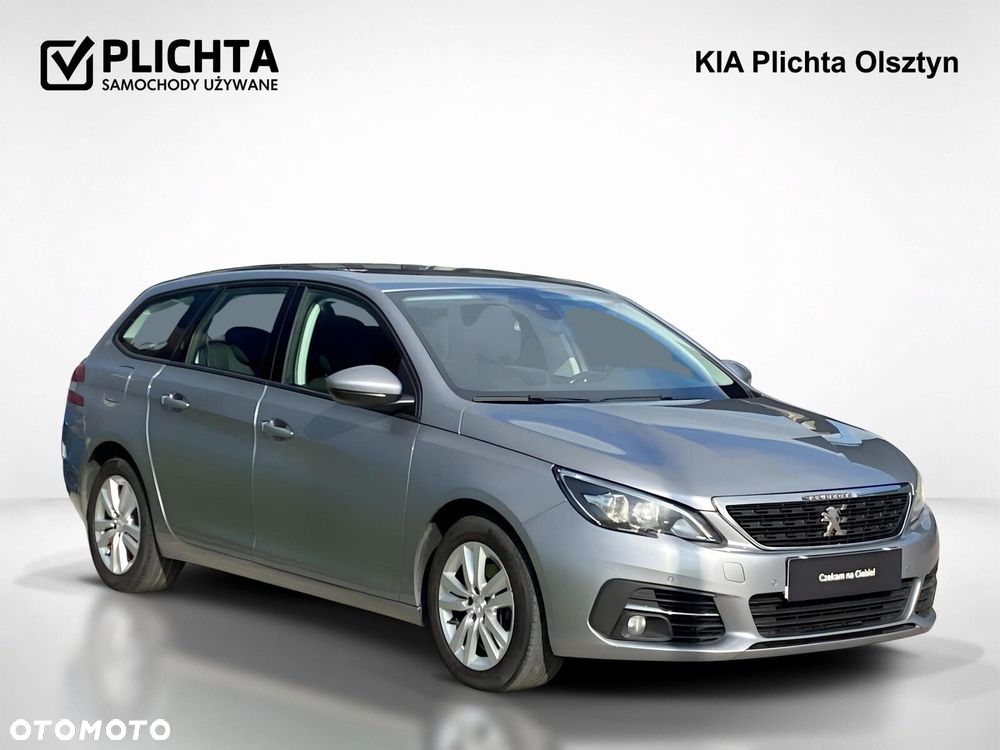 Peugeot 308 - 8