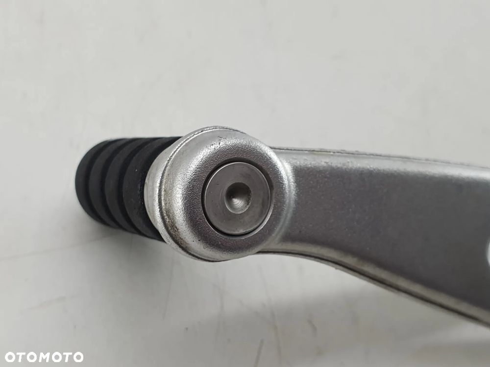 DZWIGNIA HAMULCA NOZNEGO   BMW R NINE T BMW R NINET 1200 - 10