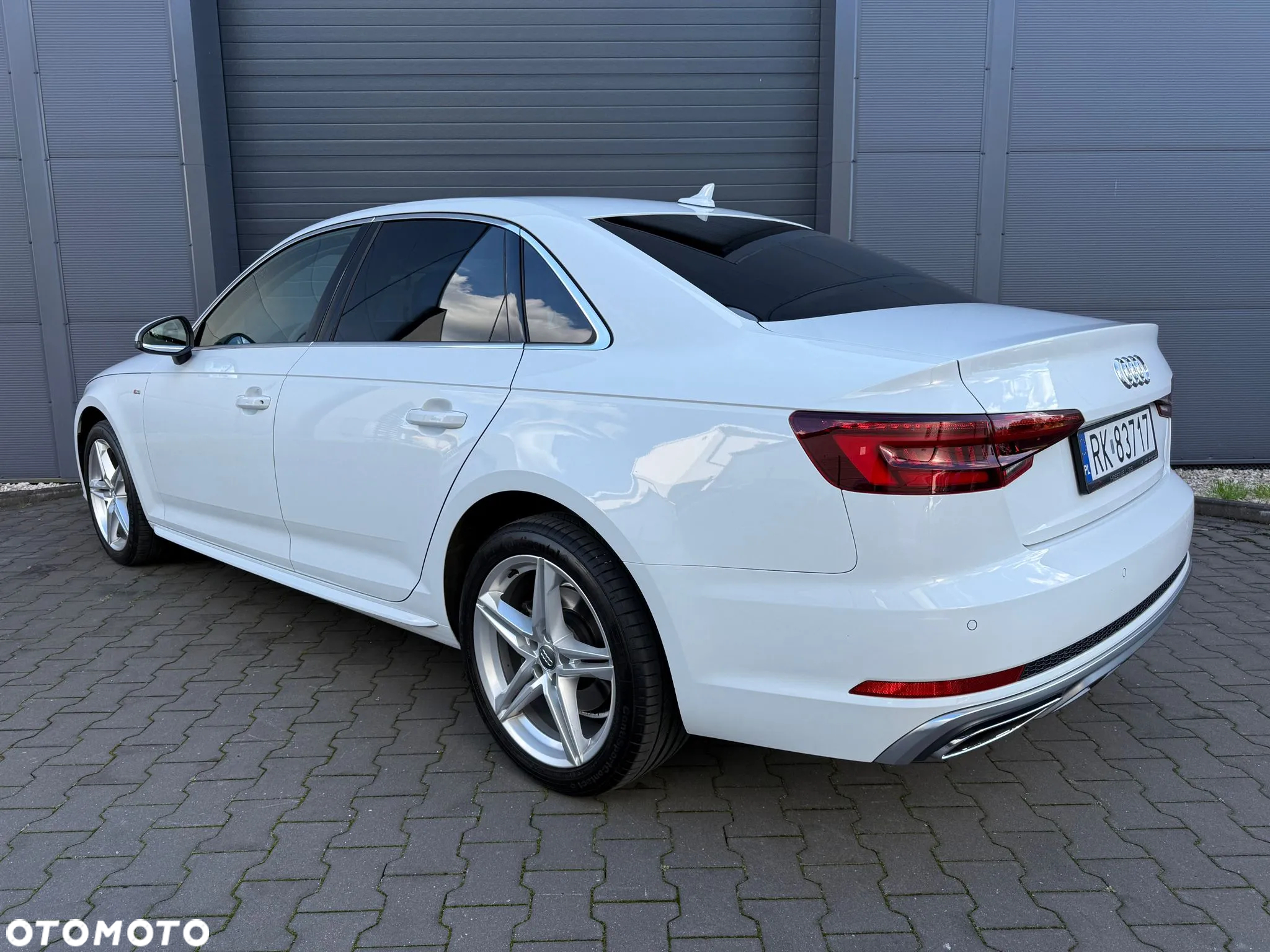 Audi A4 ver-40-tdi-quattro-s-tronic-s-line - 5