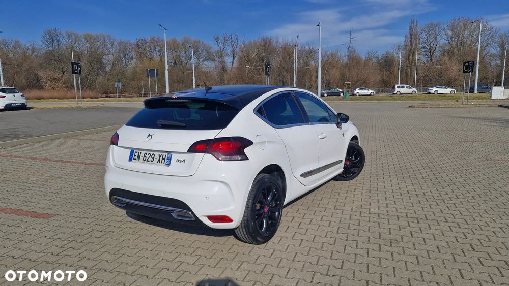 Citroën DS4 Crossback BlueHDi 120 S&S - 9