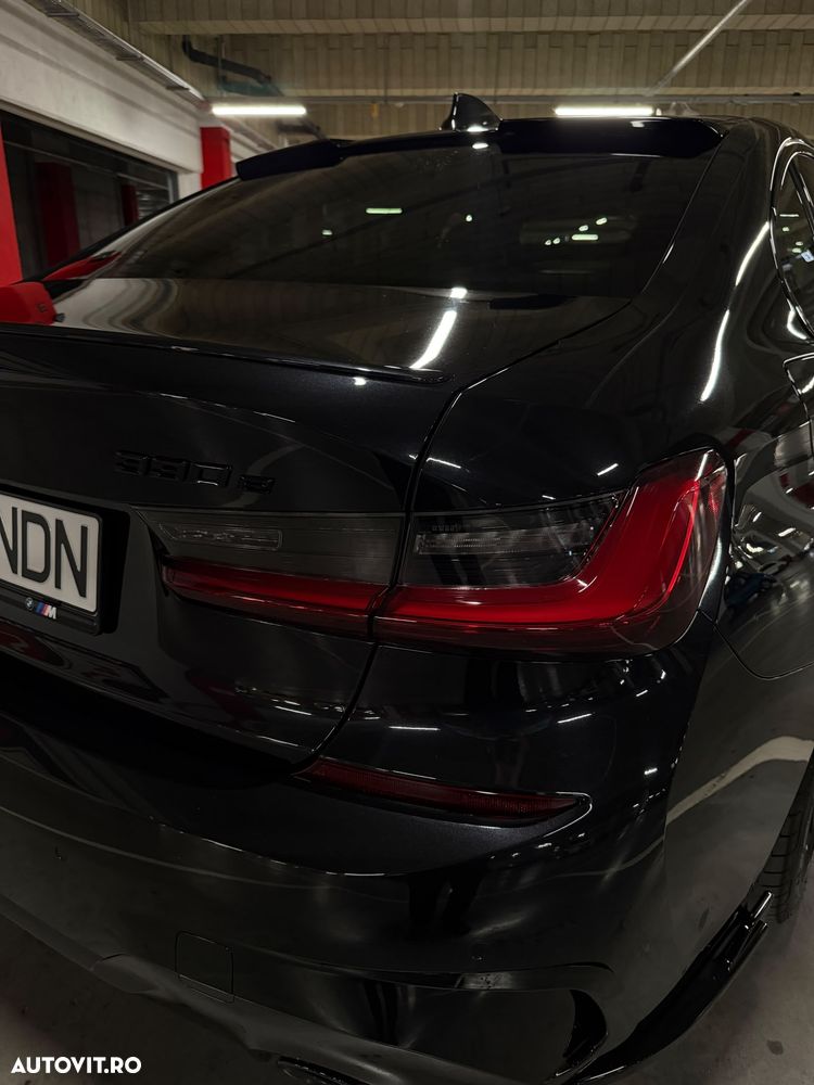 BMW Seria 3 330e AT PHEV - 13