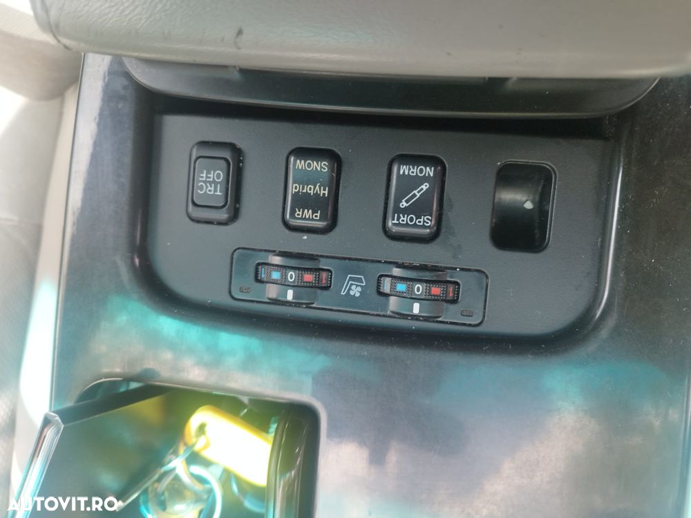 Lexus Seria GS 450h - 15