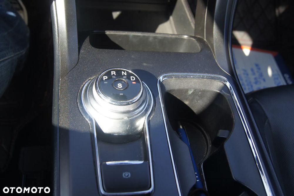 Ford Fusion - 20