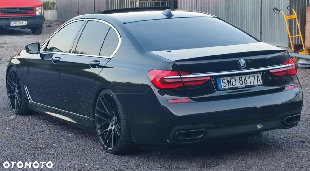 BMW Seria 7 740d xDrive - 24