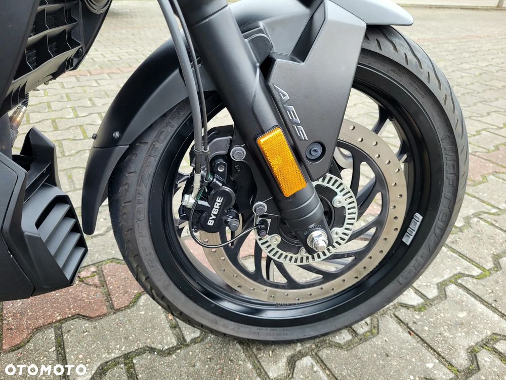 Bajaj Dominar 400 - 19