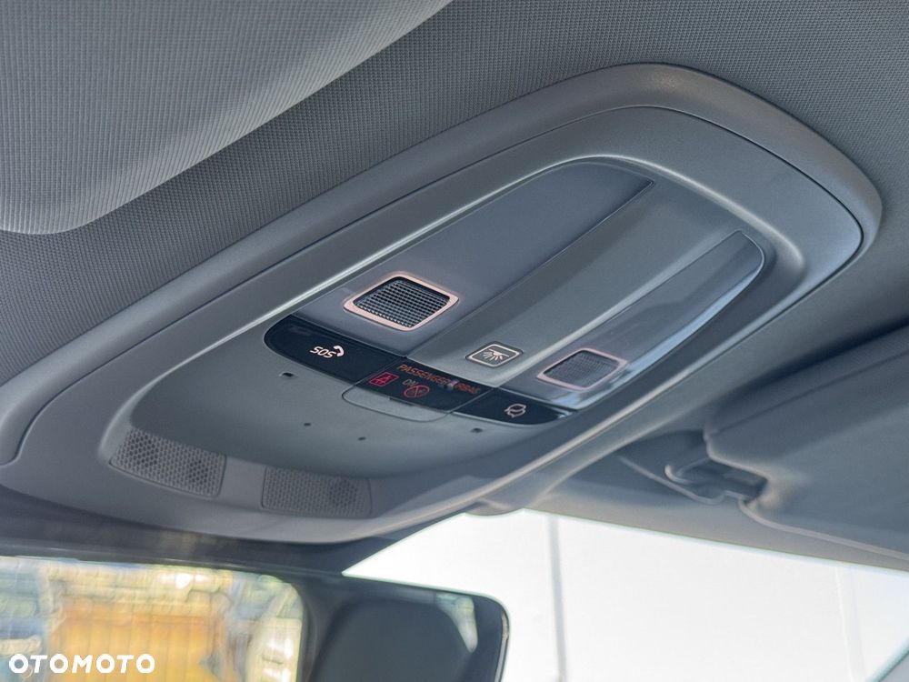 Volvo XC 90 - 33