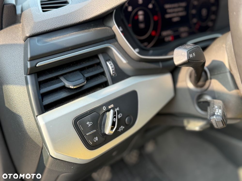 Audi A4 Limousine 2.0 TDI - 17