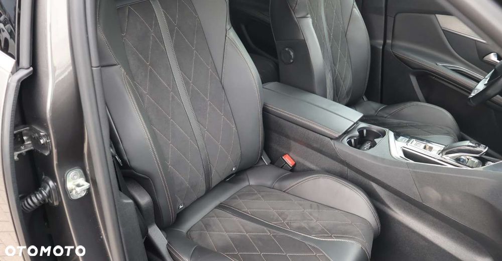 Peugeot 3008 - 17