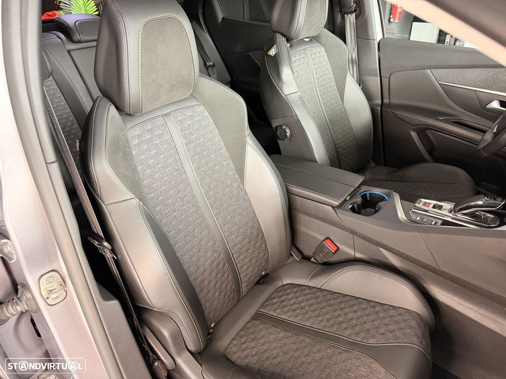 Peugeot 3008 225 e-EAT8 Roadtrip - 24