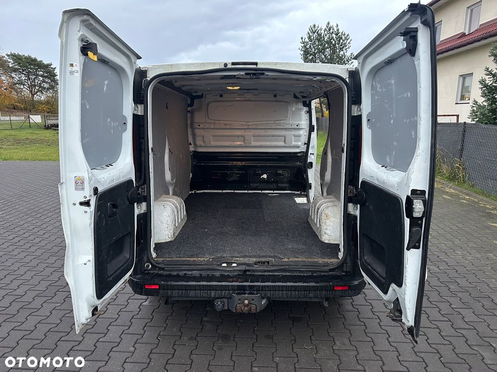 Renault Trafic - 15