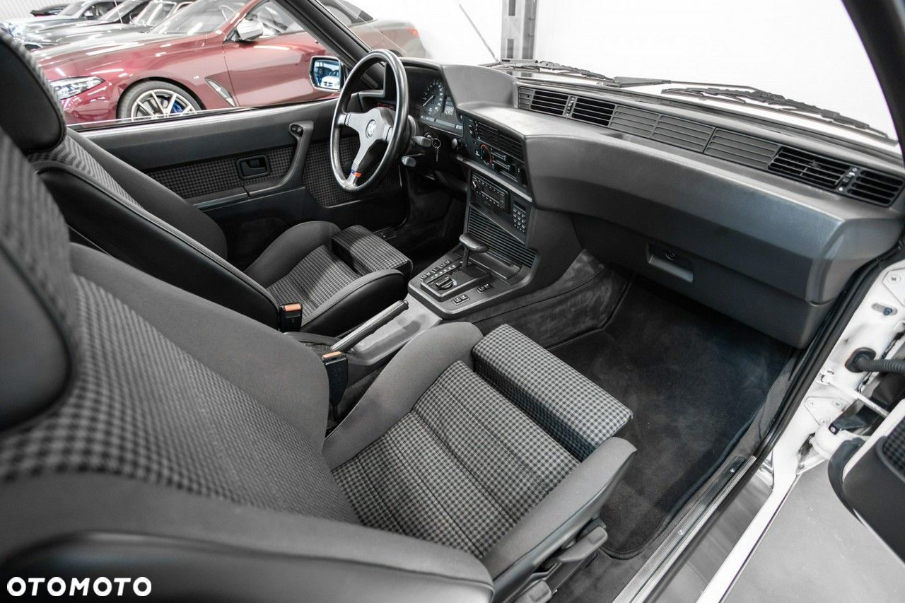 BMW Seria 6 - 32