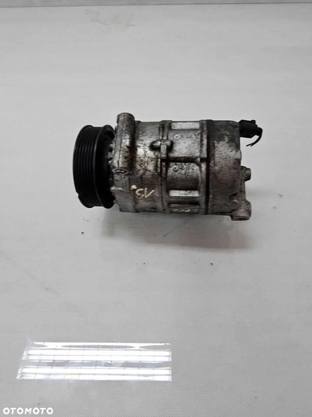 SPRĘŻARKA KLIMATYZACJI VW GOLF VI 1.2 TSI 1K0820859S - 2