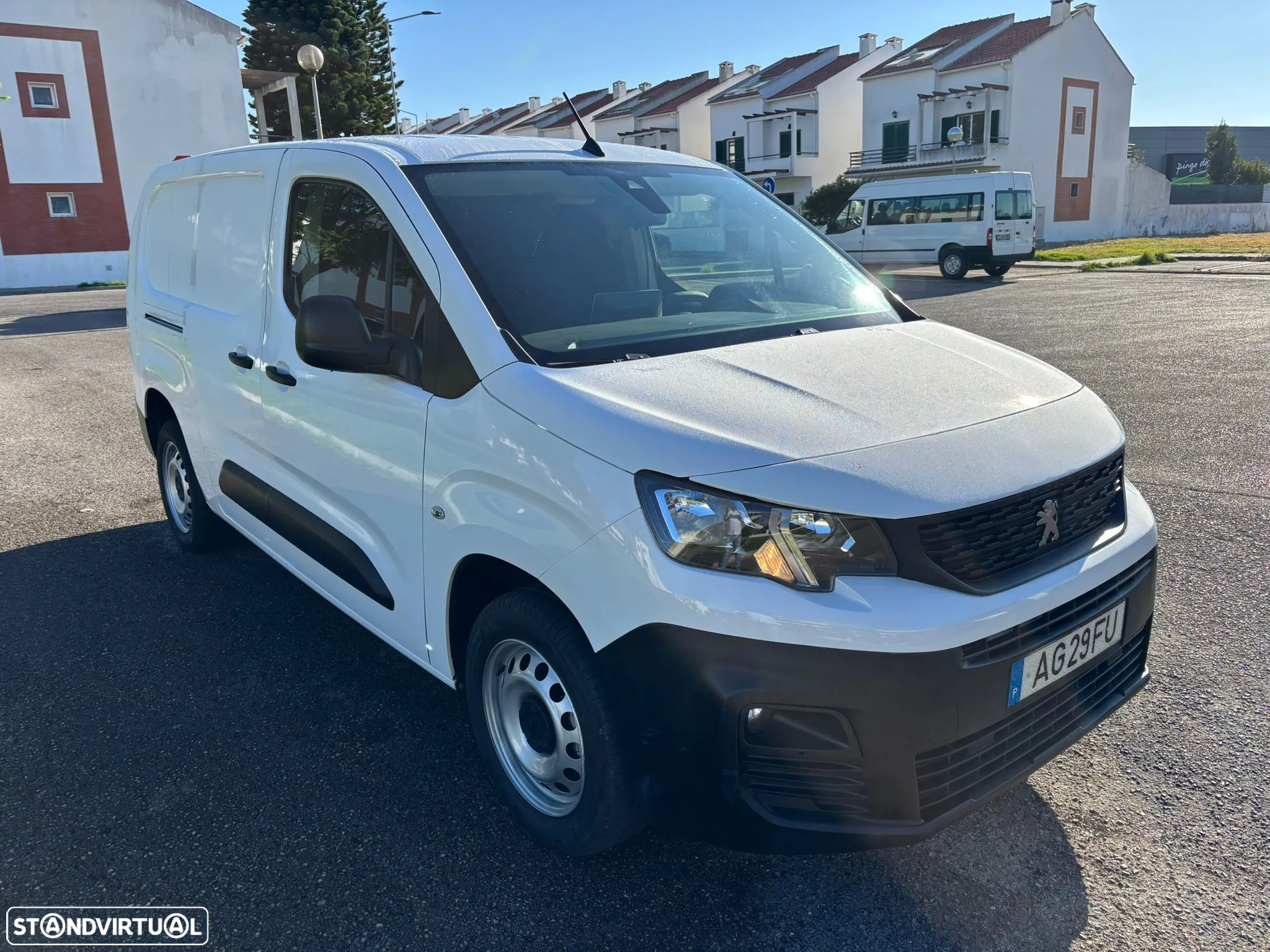 Peugeot Partner 1.5 BlueHDi PREMIUM LONGA / IVA / AC - 4