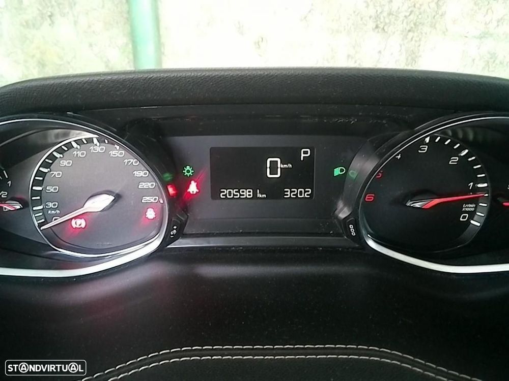 Peugeot 308 SW 1.5 BlueHDi GT Line EAT8 - 3
