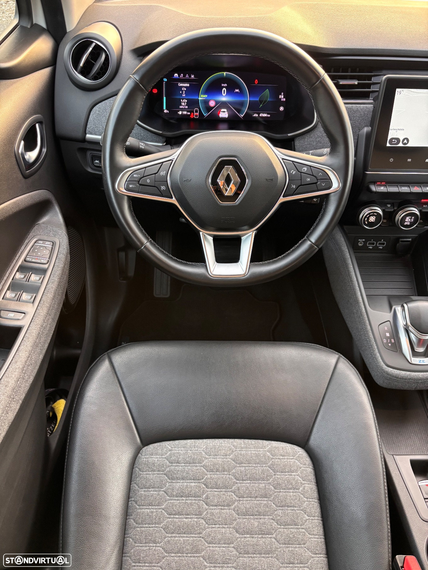 Renault Zoe (c/ Bateria) EV50 135hp Techno - 29