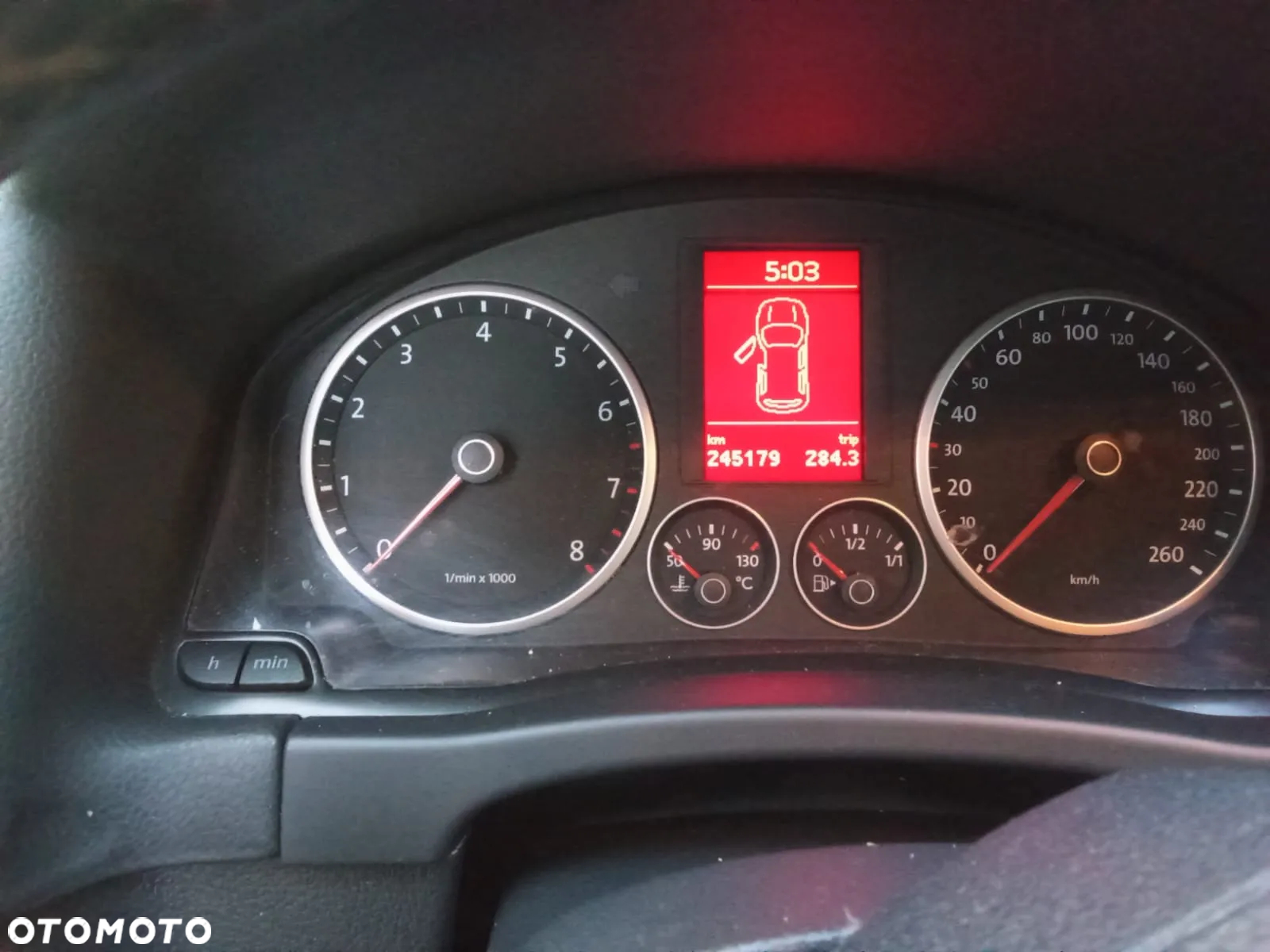 Volkswagen Tiguan - 19