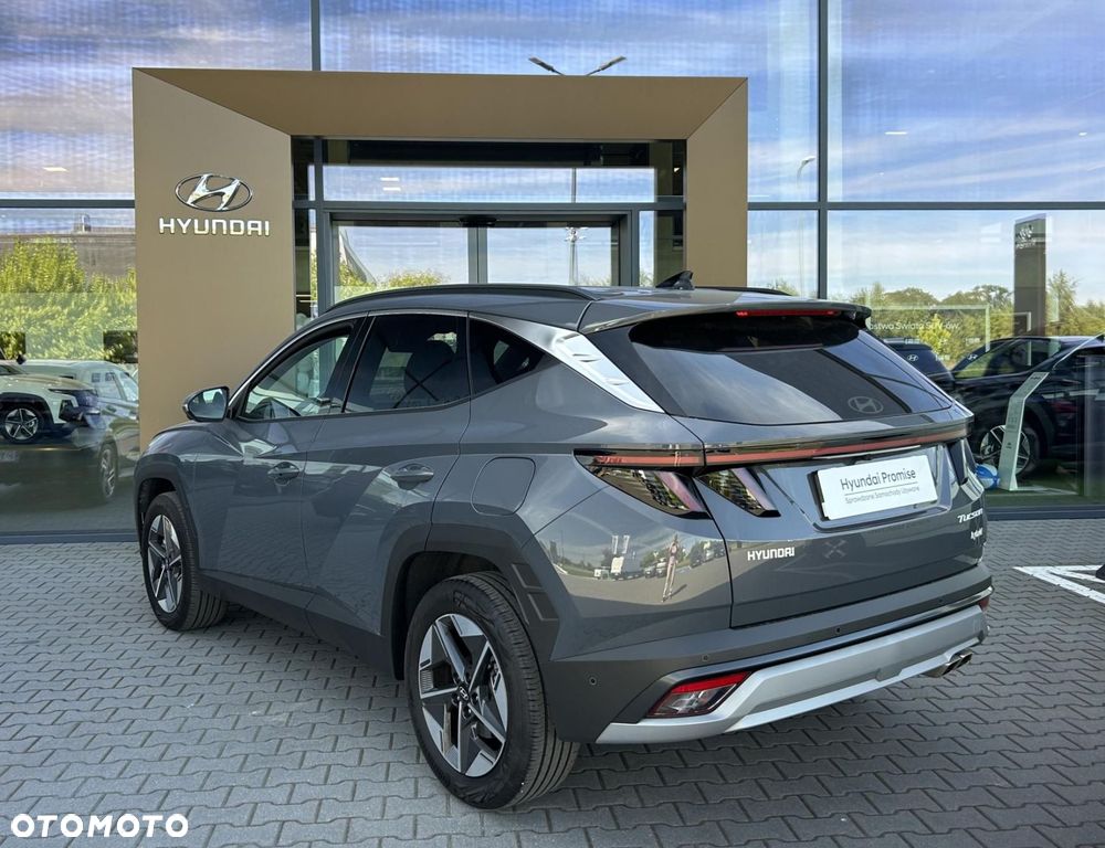 Hyundai Tucson 1.6 T-GDi HEV Executive 2WD - 9