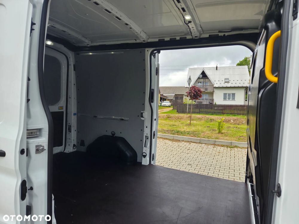 Ford Transit L1H2 - 18