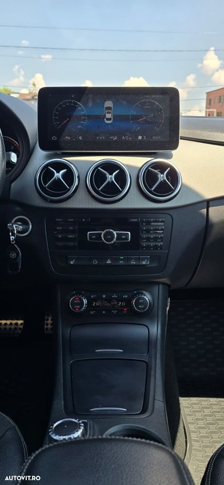 Mercedes-Benz B 200 - 12