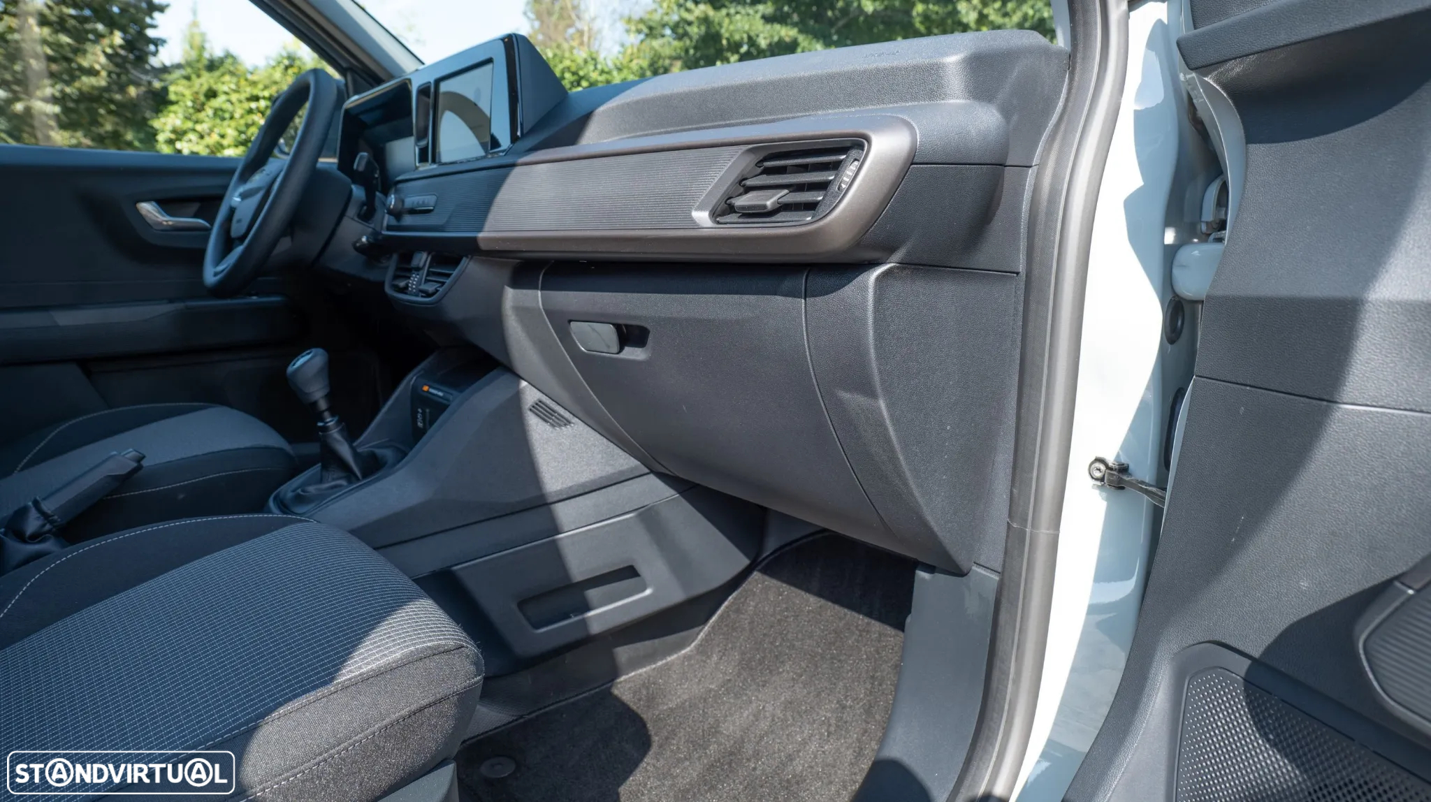Ford Courier Van N1 1.5 EcoBlue 100cv Euro 6.2 Trend Plus 5 portas - 26