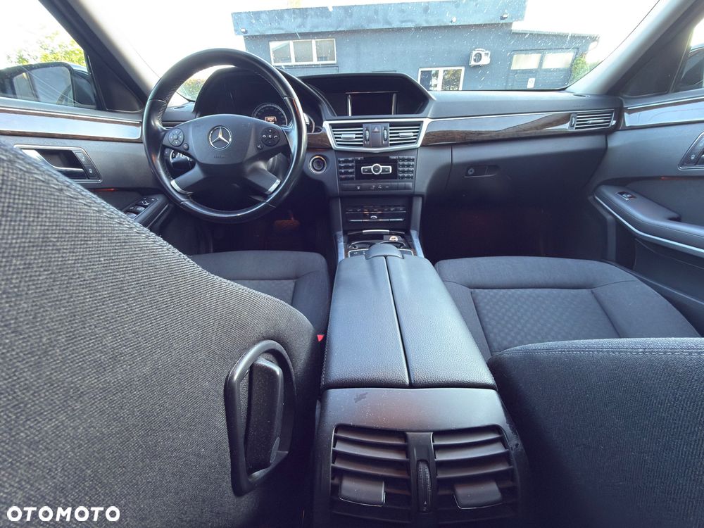 Mercedes-Benz Klasa E 220 CDI BlueEff - 7