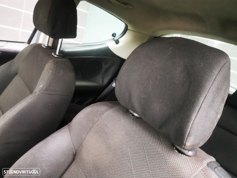 Peugeot 207 1.4 16V Sport - 15