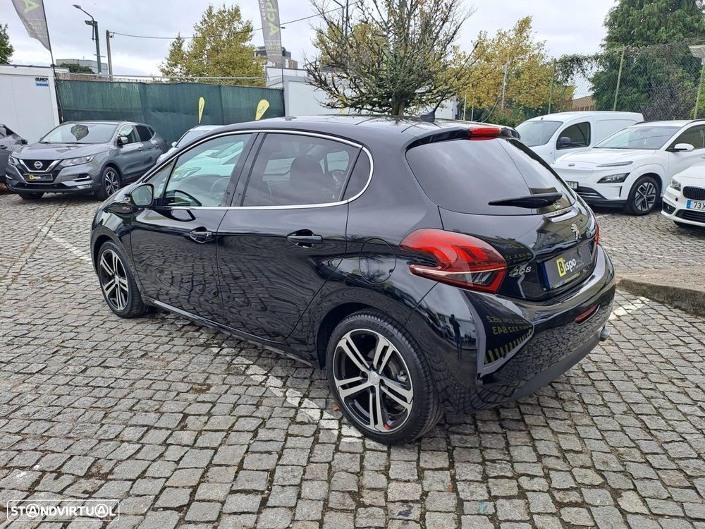 Peugeot 208 1.2 PureTech GT Line - 9