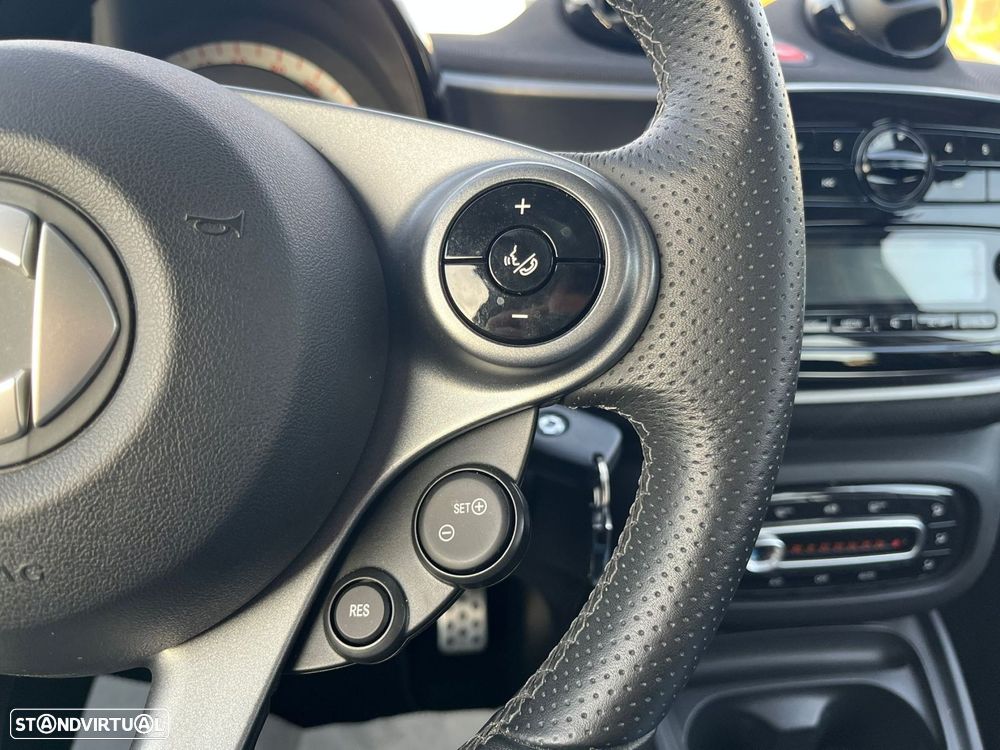 Smart ForFour Electric Drive Passion - 17