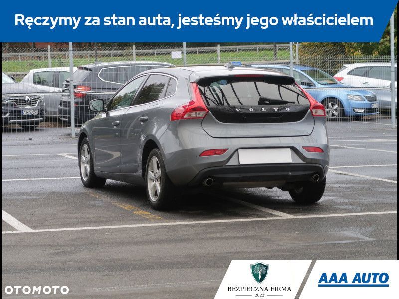 Volvo V40 - 5