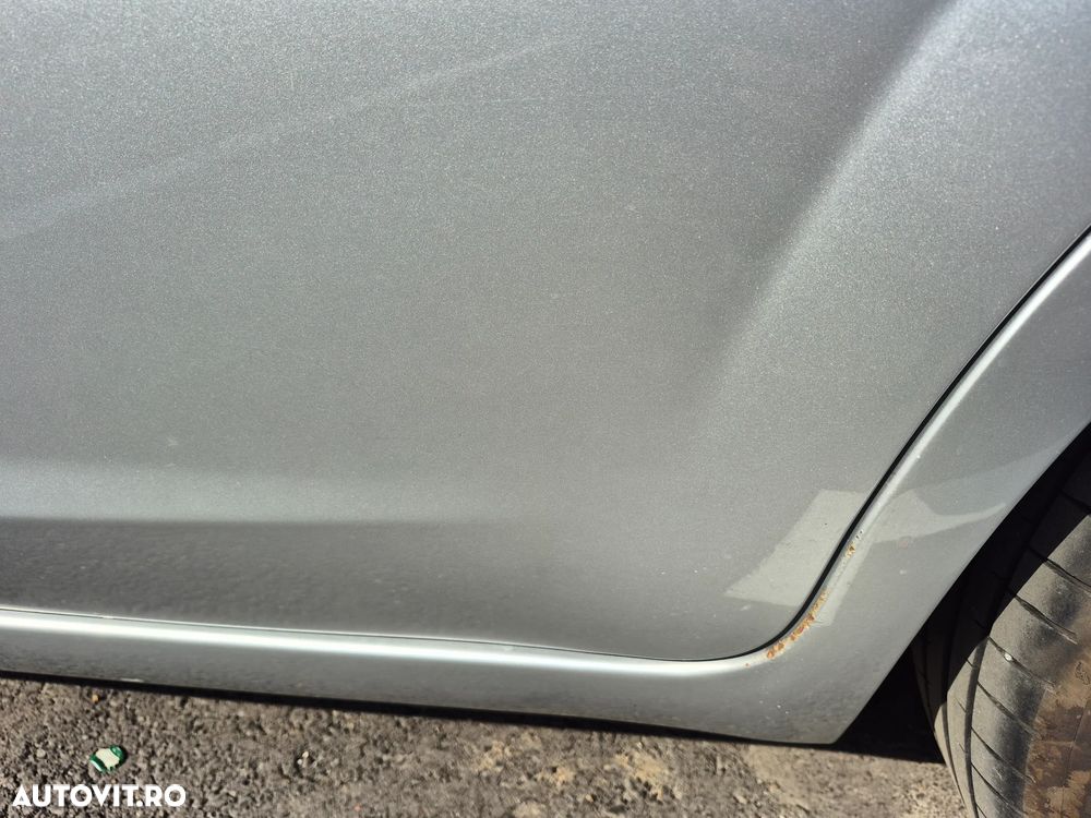 Ford Focus 1.6 TDCI DPF Titanium - 6