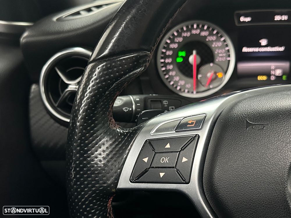 Mercedes-Benz A 200 CDi BE AMG Line - 25