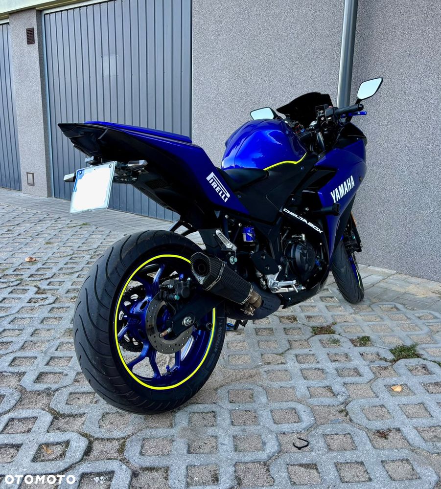 Yamaha R3 - 5