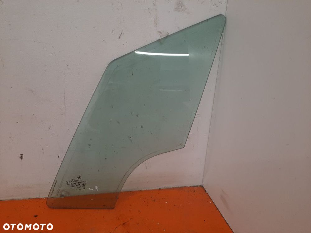 MERCEDES A160 W168 97-01 SZYBA KAROSERYJNA PRZÓD LEWA 43R-001057 381