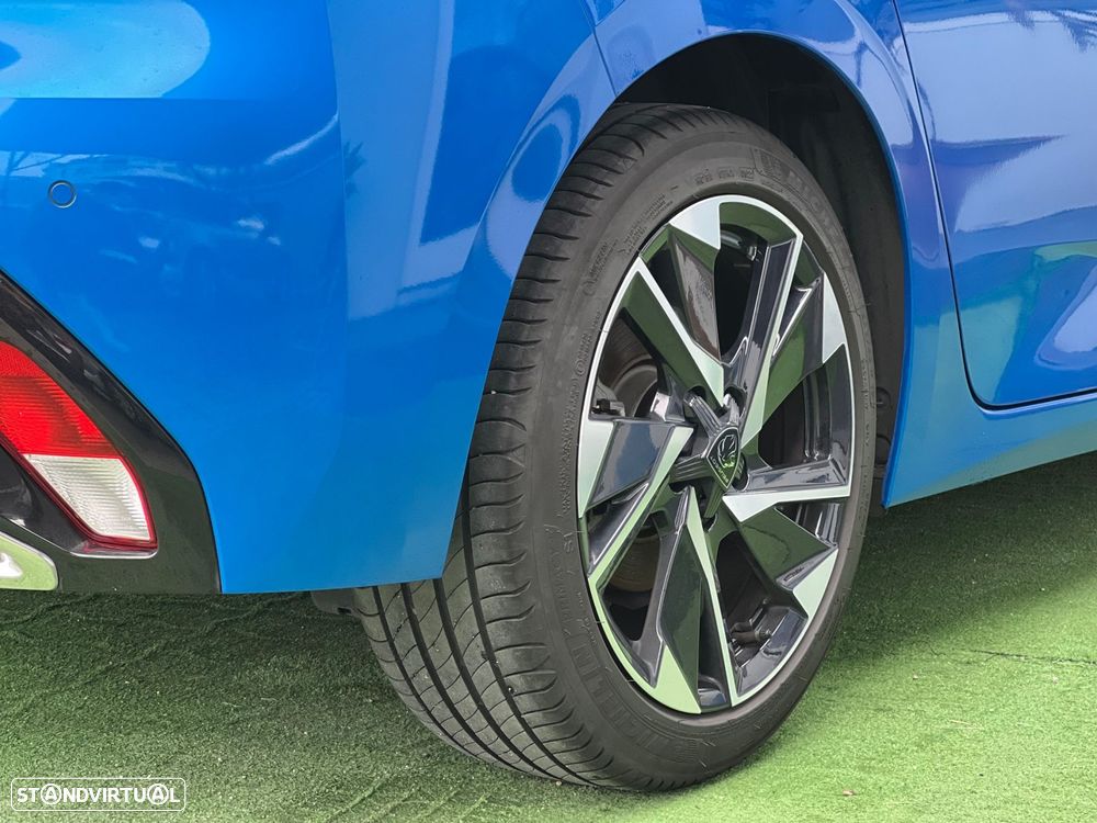 Peugeot 308 1.2 PureTech Allure Full LED EAT8 - 22