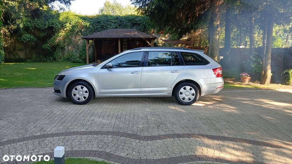 Skoda Octavia 1.6 TDI Active - 30