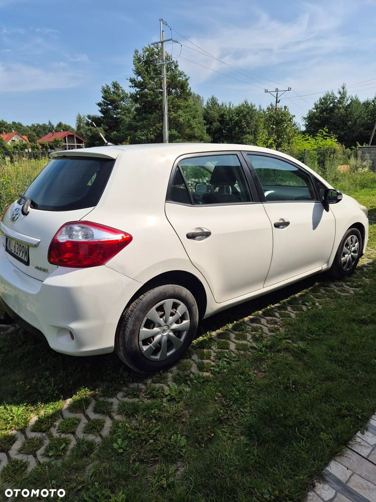 Toyota Auris 1.4 D-4D Life - 5