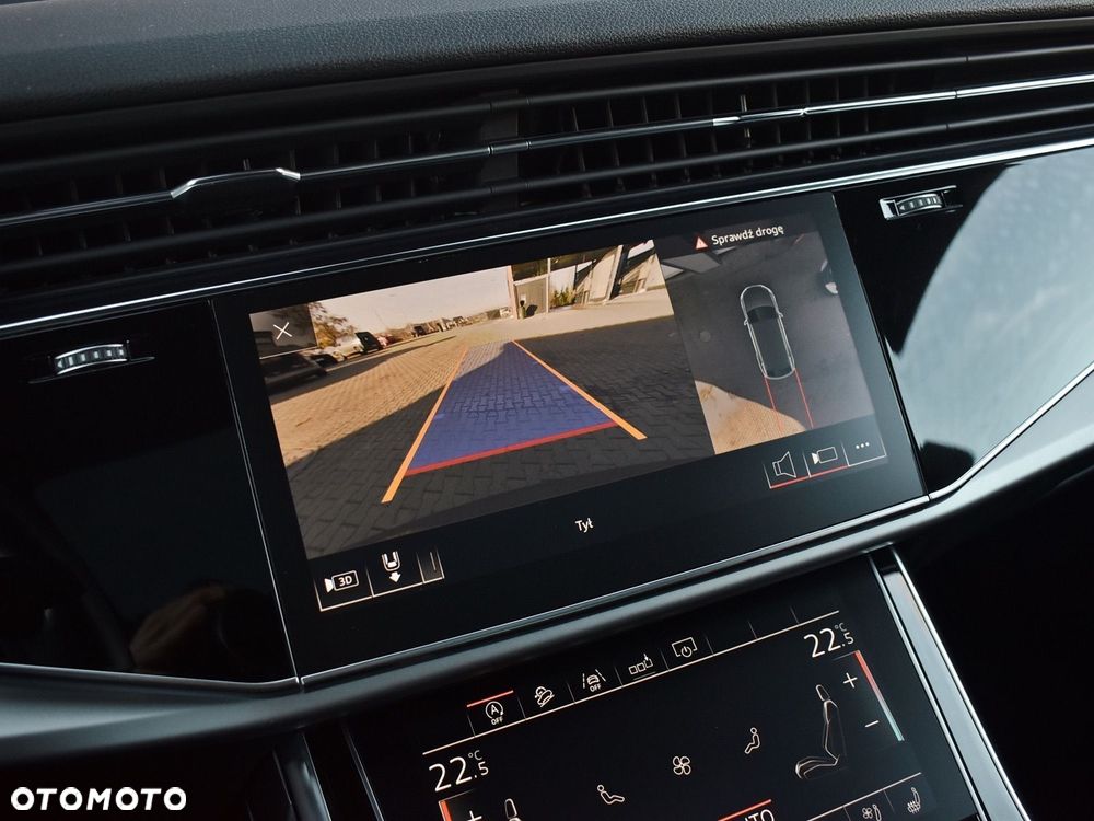 Audi Q8 - 14