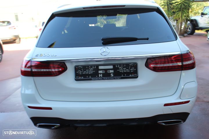 Mercedes-Benz E 300 - 5