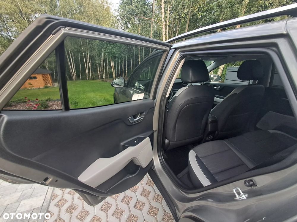 Kia Stonic 1.4 L - 17
