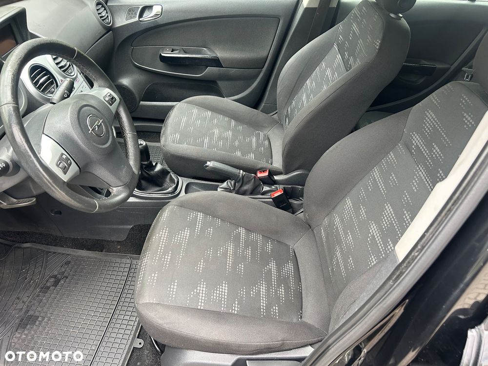 Opel Corsa 1.2 16V Enjoy - 10