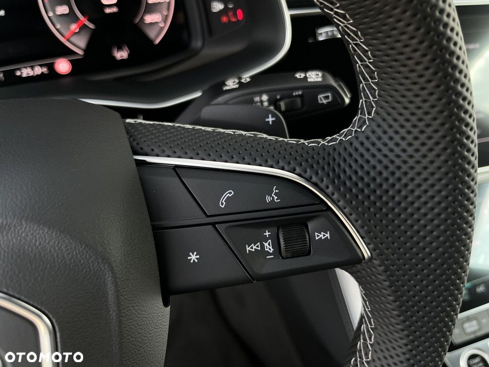 Audi Q8 - 31