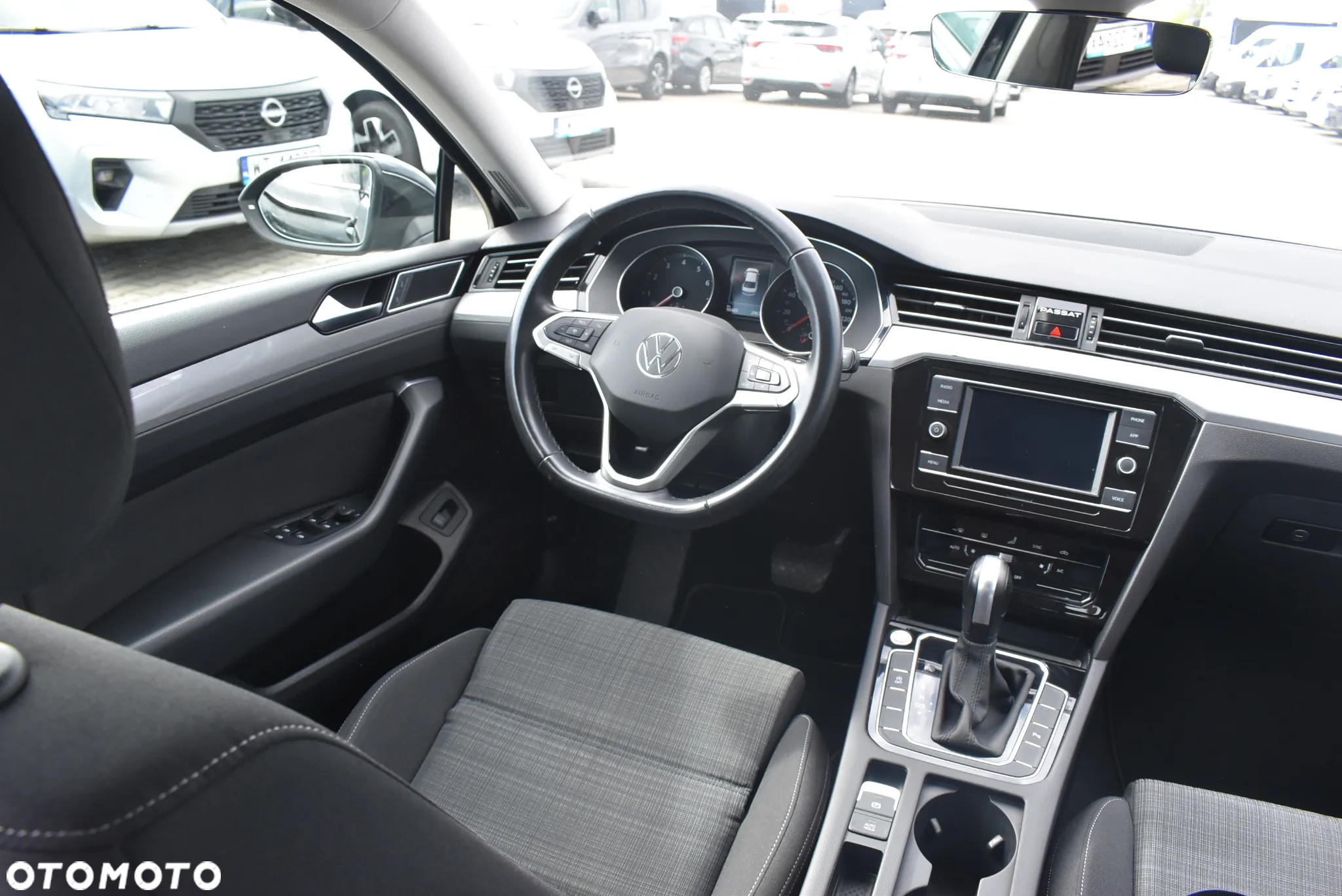 Volkswagen Passat 1.5 TSI EVO Business DSG - 22