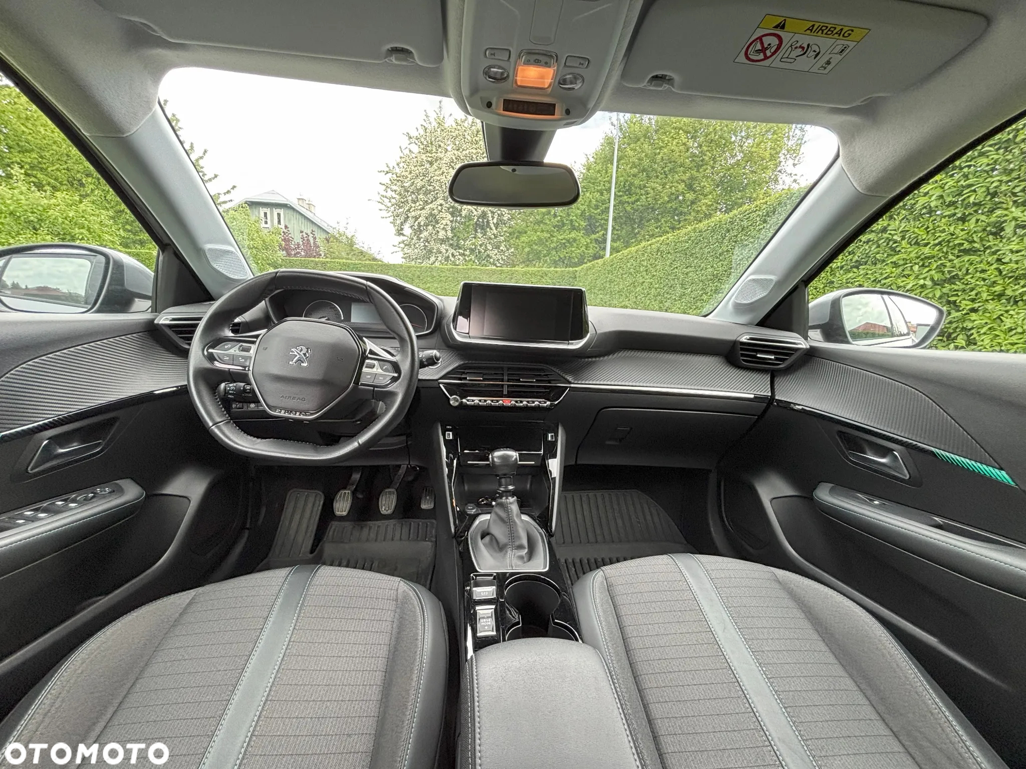 Peugeot 208 PureTech 100 Allure Pack - 18