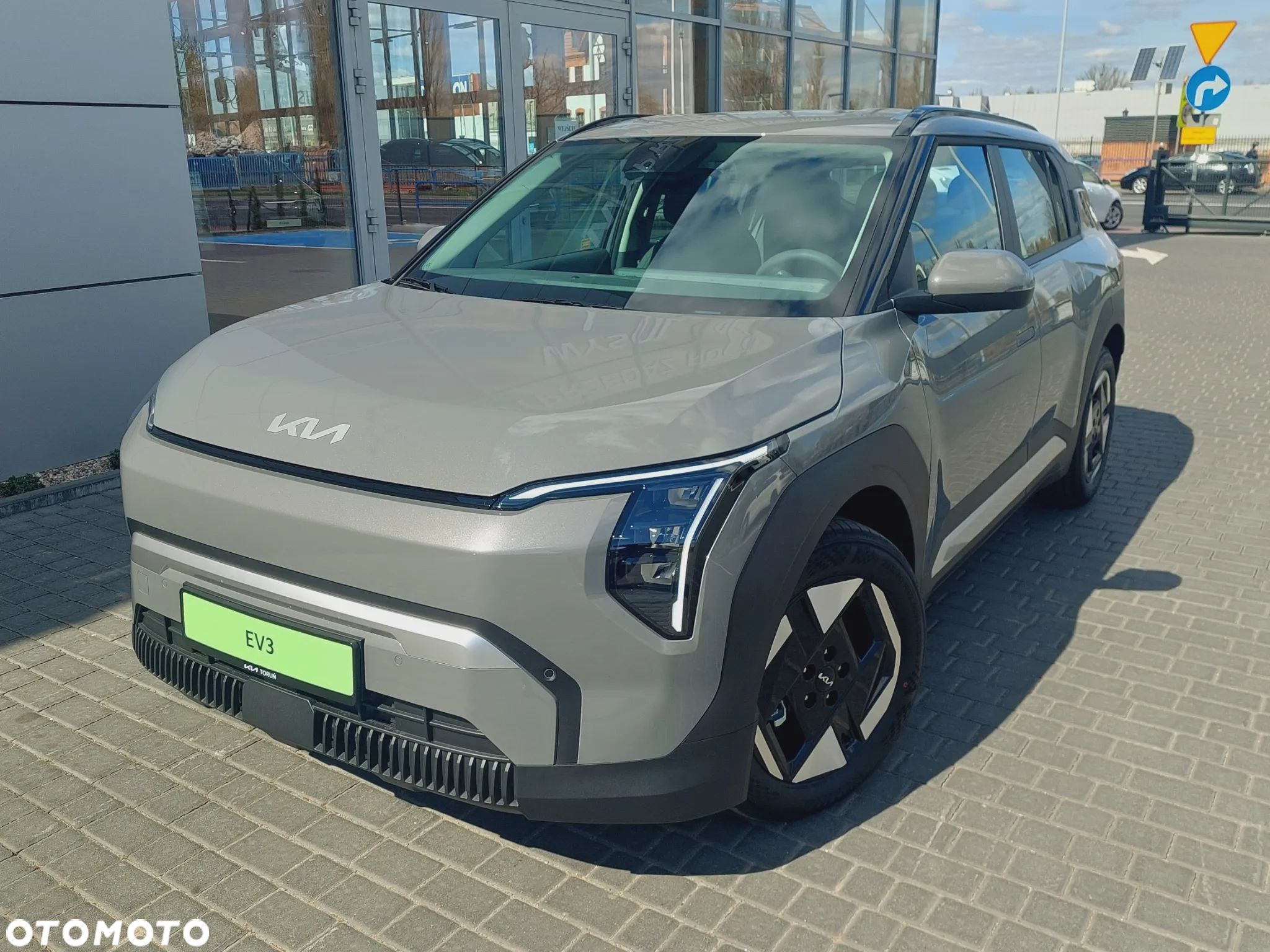 Kia EV3 58.3kWh Earth - 1
